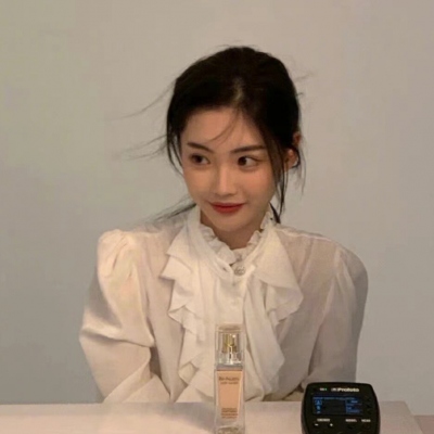 qq名片赞免费领取平台